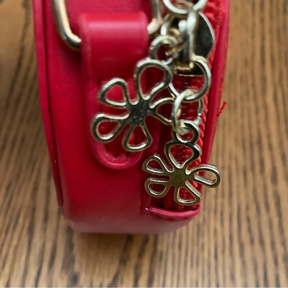 N/A quilted red
